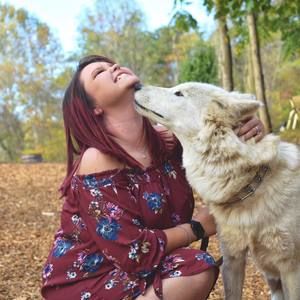 Meet your Posher, Brooke